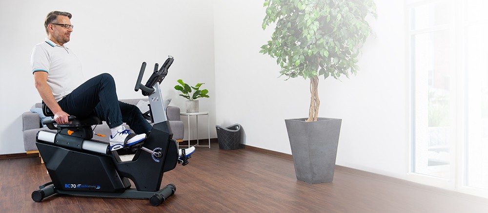 cardiostrong recumbent exercise bike BC70